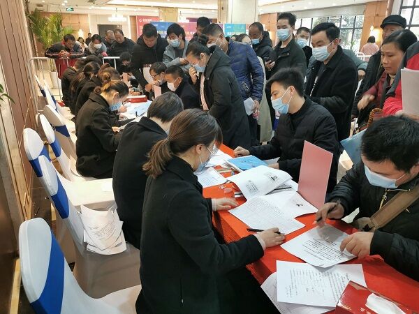 徽鹽地產(chǎn)集團(tuán)克疫情促發(fā)展圓滿(mǎn)完成竣工項(xiàng)目交付